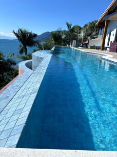 Costeira Recém Construída - Com Vista Incrível Para o Mar! - Ilhabela - 5