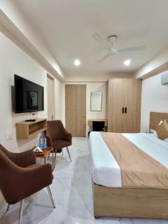 Hotel Cozy Residency - Gurgaon - 0