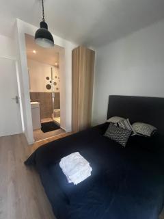 Aix centre - Appartement Cosy avec Terrasse et Clim - 9