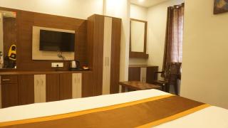 Avaria Inn - Luxury Business Hotel - 7