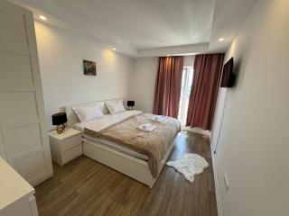 Central!,2 Rooms,2 Beds,1 Parking,Shopping&Swimming - Voluntari - 0