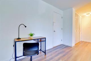Bright & Modern Apt in Barton Park Area - Arlington - 3