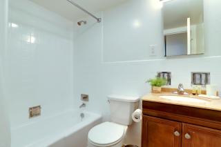 Bright & Modern Apt in Barton Park Area - Arlington - 2