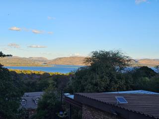Belle Vue Guesthouse - Hartbeespoort - 7
