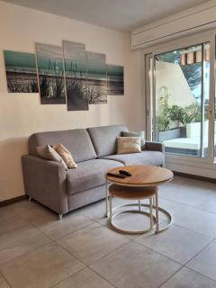 Grand studio avec terrasse près de la mer - Saint-Raphaël - 8