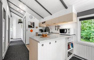 Two Bedroom Beautiful Home In Hemmet - Hemmet - 3