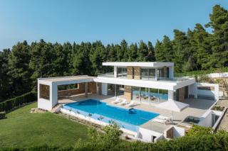 F & B Summer Collection - Family Villa - Siviri - 4