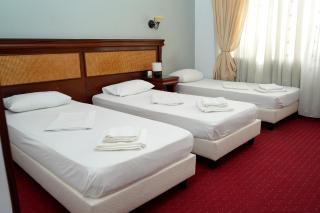 Hotel Bliss - Bucharest - 3