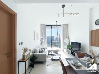 Cozy Luxury l1BR Apartment in Binghatti Amber - 9