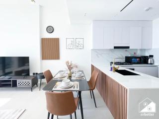 Cozy Luxury l1BR Apartment in Binghatti Amber - 8