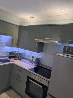 Largs seaside retreat - 0