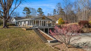 Daisy Farm by Carolina Mornings - Candler - 9