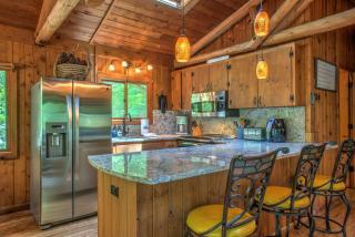 Hoot on the Hill By Carolina Mornings - Weaverville - 9