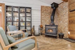 Modern Mountainside Cabin by Carolina Mornings - 2