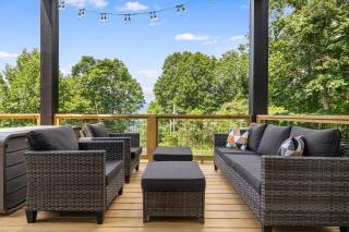 Serenity Peak Lodge by Carolina Mornings - 0