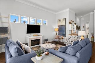 30A Pet Friendly Beach House - 33 Sunset by Panhandle Getaways - Rosemary Beach - 4