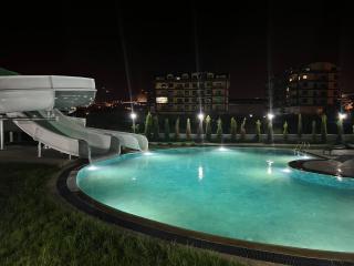 Salam Residence 2 - Ladies-Only Pool & Family Pools - 5