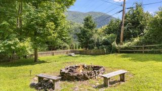 Smoky Mountain Mecca by Carolina Mornings - 7
