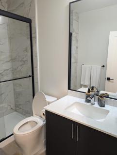 Beautiful 2 bedroom suite - White Rock - 7