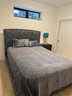 Beautiful 2 bedroom suite - White Rock - 5