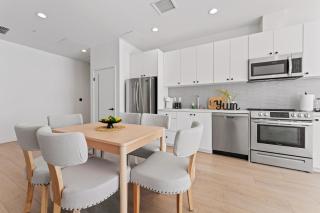 Modern Retreat in Koreatown - Perfect for Your LA Stay! - Los Angeles - 1