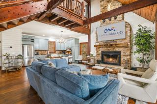 Whispering Falls Cabin by Carolina Mornings - Burnsville - 0