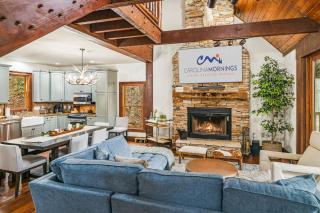 Whispering Falls Cabin by Carolina Mornings - Burnsville - 4