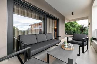 Luxury apartments Marlov with swimming pool and private parking - 2