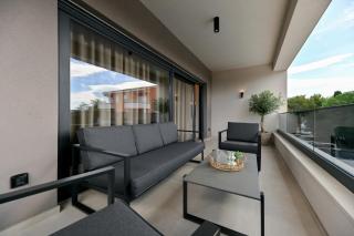 Luxury apartments Marlov with swimming pool and private parking - 5