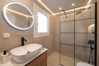 Veya Suite - Private Beach & Pools - Eretria - 6