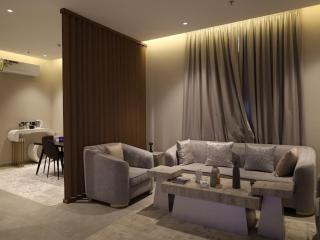 شقة بالقرب من مطار الملك خالد الدولي - 0