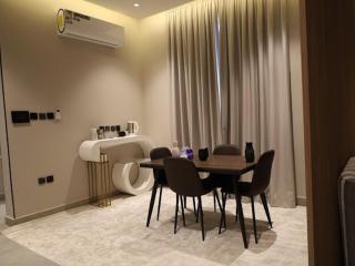 شقة بالقرب من مطار الملك خالد الدولي - 2