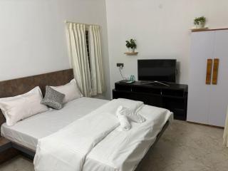 Kalarava service apartment - 1