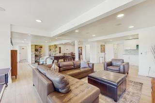 Holly Lane Luxe - Gig Harbor - 3