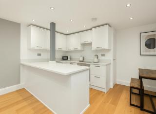 Elegant 2 Bed Flat near Camden Market - 7