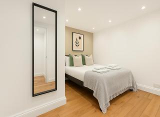 Elegant 2 Bed Flat near Camden Market - London - 3