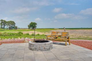 South Dakota Nature Getaway with Hot Tub - - 8