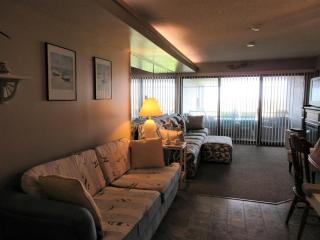 Fishery Condo With Ocean Views, 3 Bedrooms And 2 Baths And Lifeguarded Pool, - Ship Bottom - 6