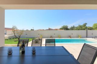 Villa Esire - Razvala - 7