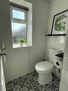 Cosy & stylish home contractor friendly - King size bed - Netflix - Fast Broadband - Private Garden - Coffee machine - Eastwood - 4