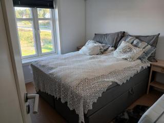 Lind 046 - 6 voksne 2 barn - 9