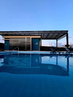 Casa Privada Vacacional a 2m del Aeropuerto Eden, 20m Parque Del Cafe y Armenia tiene Pisicna, Jacuzzy 3HA By Molca Xperiences - Armenia - 0