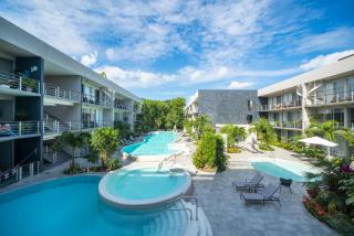 Luxury 2 Bedroom Condo with Pool - At Playacar II Bamoa - Playa del Carmen - 0
