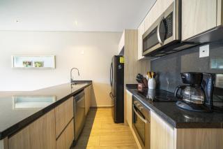 Luxury 2 Bedroom Condo with Pool - At Playacar II Bamoa - Playa del Carmen - 4