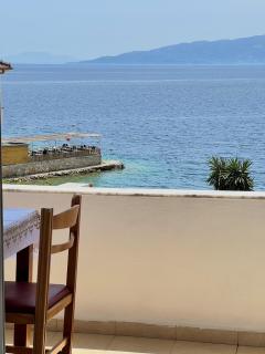 Beachside Boutique Rooms - Saranda - 6
