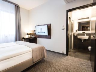 Best Western Hotel Mariacki Katowice - Katowice - 8