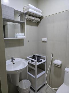 1554 Apartel Breeze Resident - Manila - 9