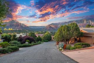 Sycamore Canyon Retreat - 8