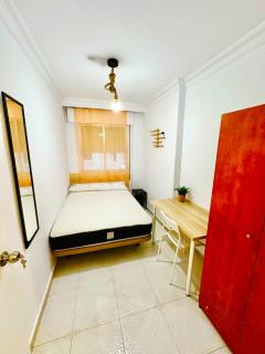 Ind - 4 Rooms - 8