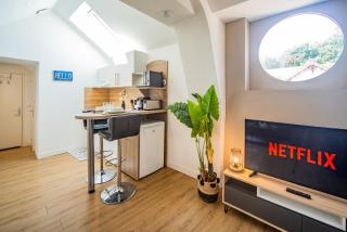 Le Ballanais - Parking - Netflix - 3